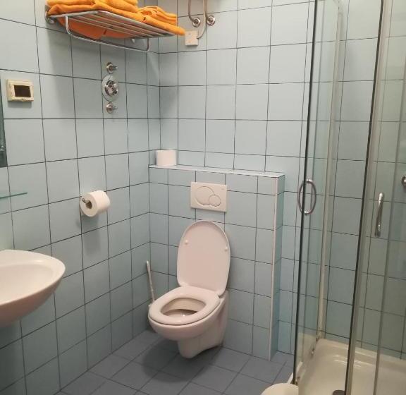 آپارتمان 1 خوابه با چشمانداز باغ, Hostel Sveta Ana