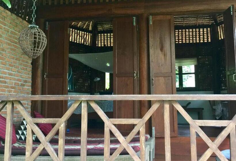 غرفة قياسية سرير كينج, Sang Tong Huts