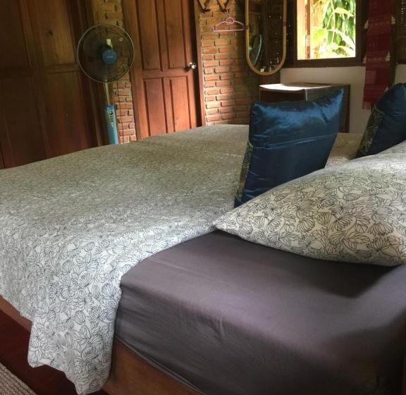 غرفة قياسية سرير كينج, Sang Tong Huts