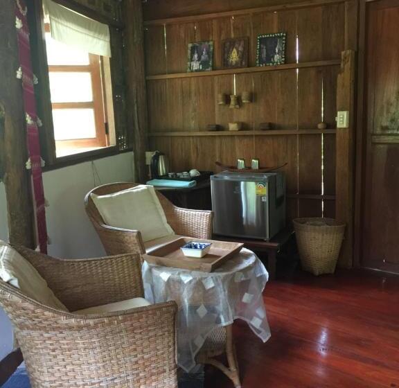 غرفة قياسية سرير كينج, Sang Tong Huts