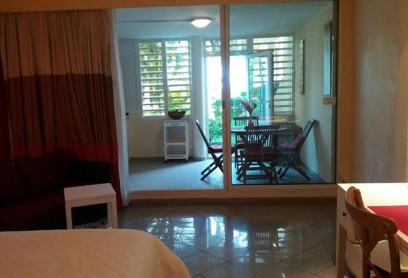 استودیوی استاندارد با چشمانداز دریا, Résidence De La Vielle Tour Studio Particulier Vue Mer