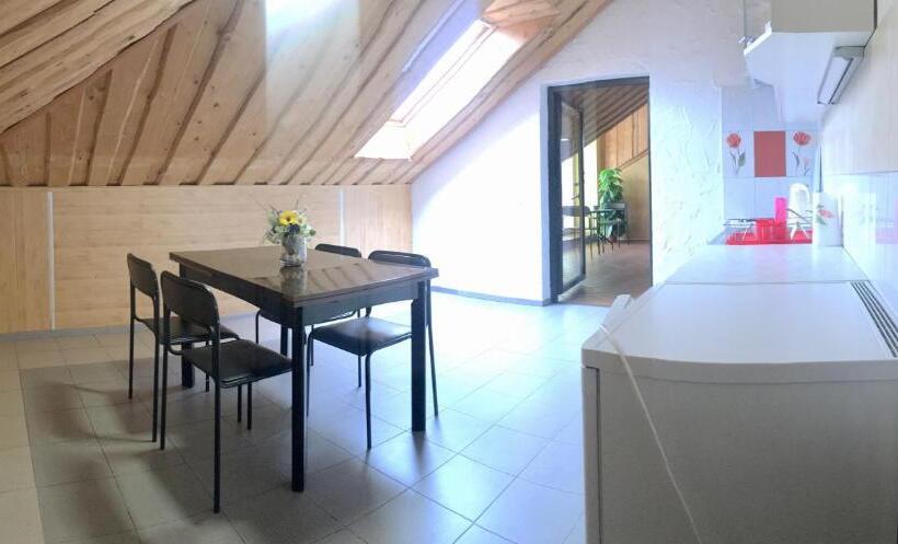 آپارتمان 2 خوابه, Airovita Kambariai Nakvynei