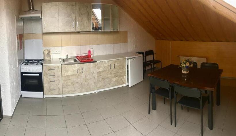 آپارتمان 2 خوابه, Airovita Kambariai Nakvynei