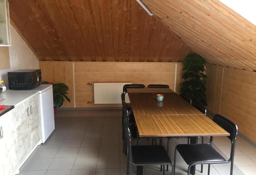 آپارتمان 2 خوابه, Airovita Kambariai Nakvynei