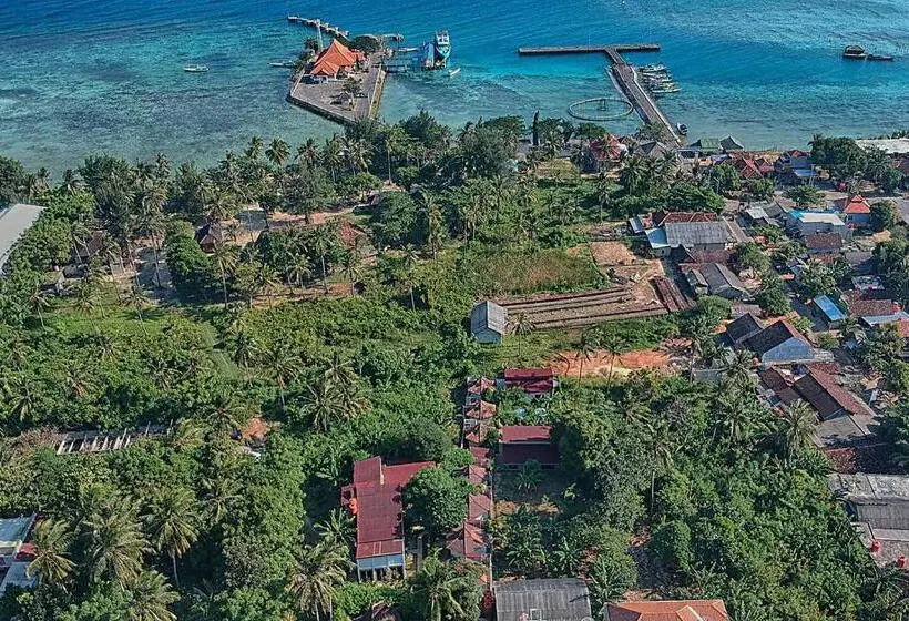 Chambre Deluxe avec Terrasse, Ayu Hotel Karimunjawa