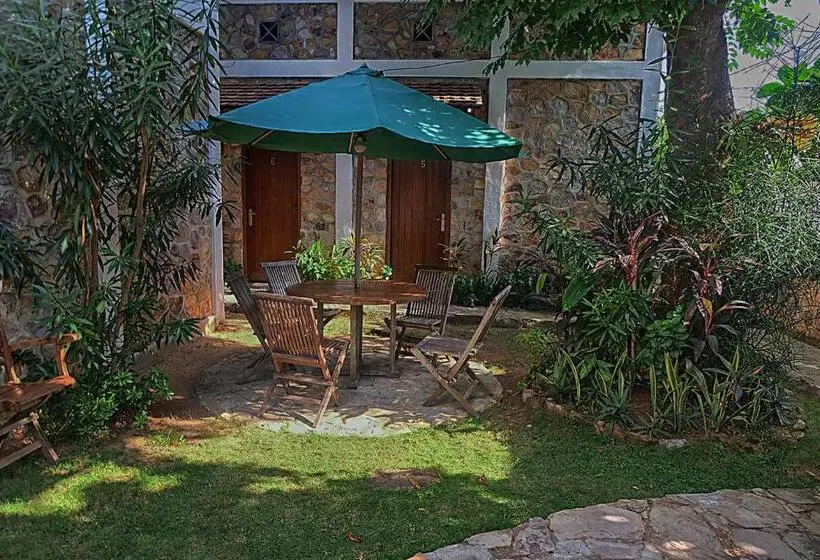 Chambre Deluxe avec Terrasse, Ayu Hotel Karimunjawa