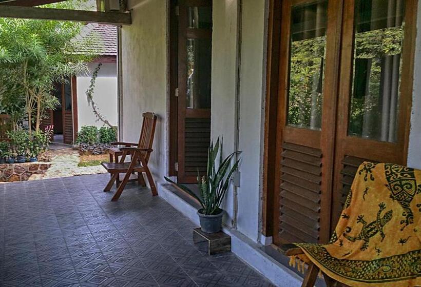 غرفة ديلوكس مزودة بتراس, Ayu Hotel Karimunjawa