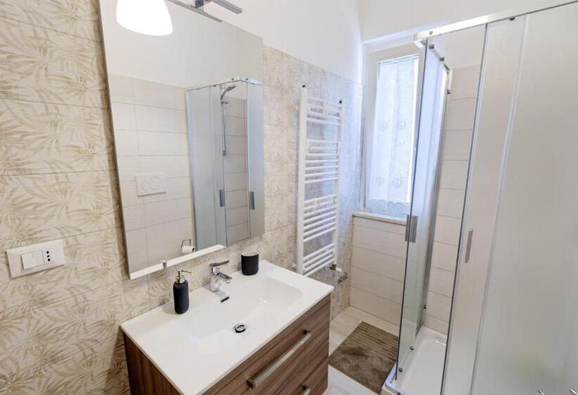 דירת חדר בקומת קרקע, Colibri B&b