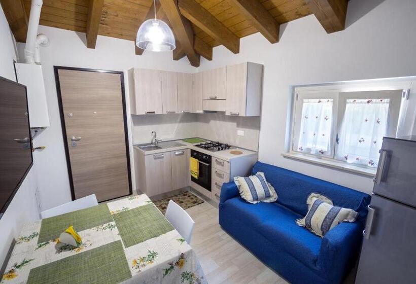 דירת חדר בקומת קרקע, Colibri B&b