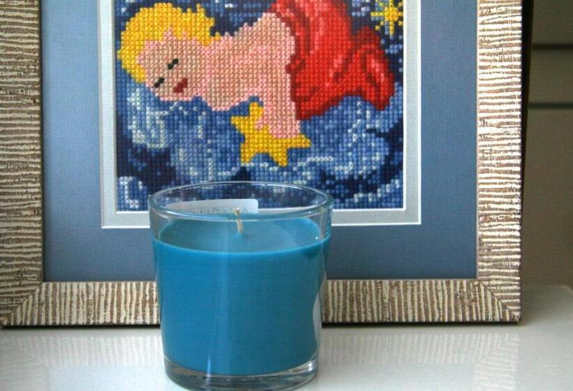 اتاق خانوادگی, Irena Family House