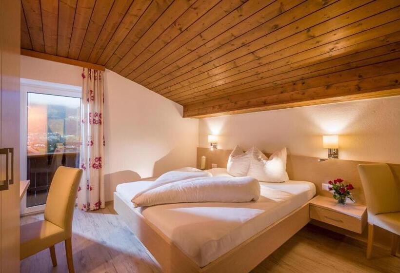 バス共有のスタンダードルーム, Johannishof