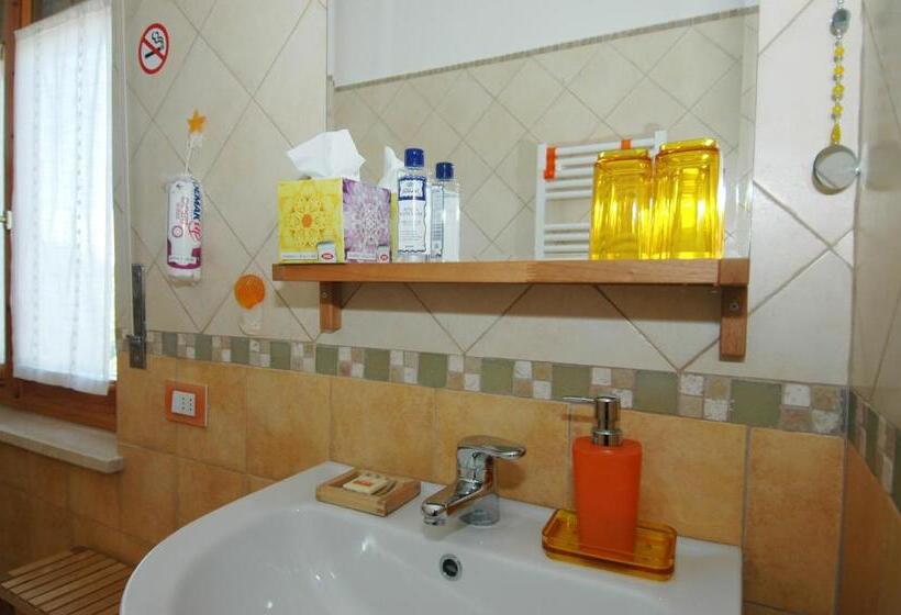 اتاق استاندارد, B&b Casa Certosa