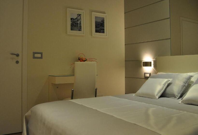 Номер Стандарт, B&b Diamante Raro