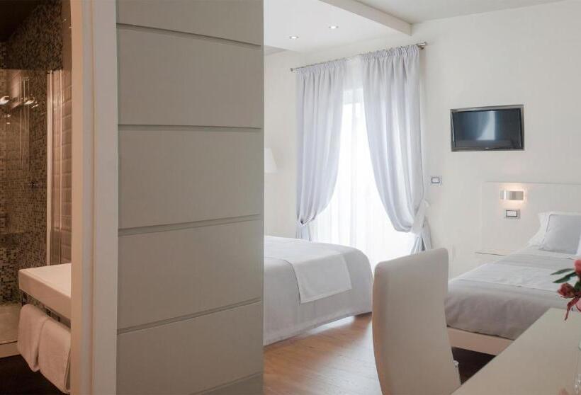 バルコニー付きスタンダードトリプルルーム, B&b Diamante Raro