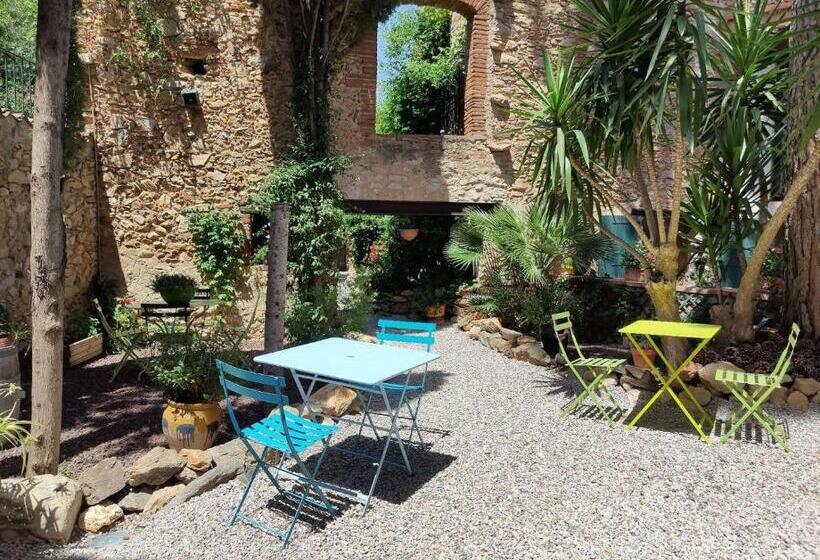 Номер Deluxe, Mas Peu Del Causse