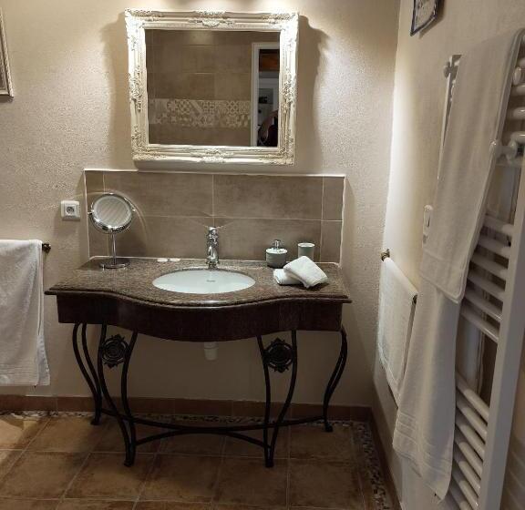 Номер Deluxe, Mas Peu Del Causse