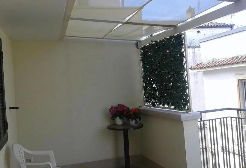 Suite with Terrace, Portantica