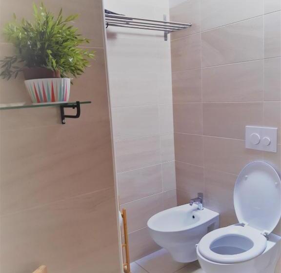 테라스 스위트, Portantica