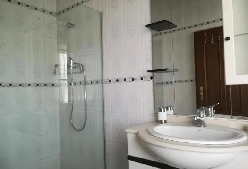 Triple Room Sea View, Alojamentos A Buraca