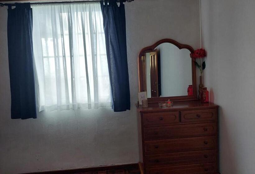 Standard room with outdoor bath, Alojamentos A Buraca