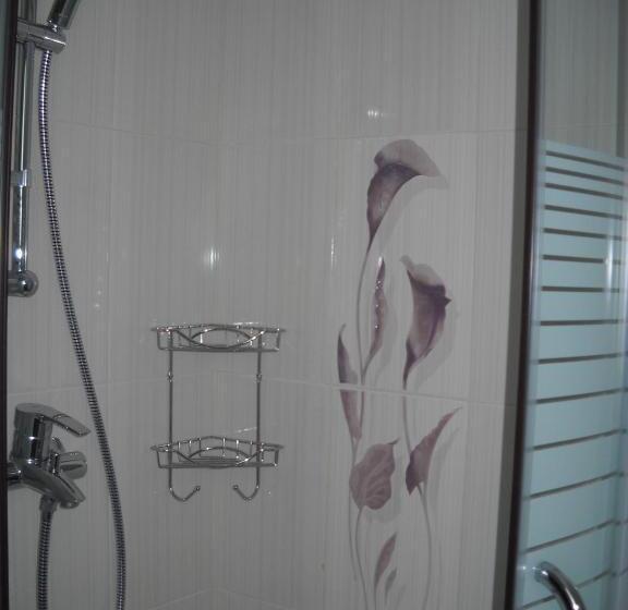 スイート, Casa Altfel