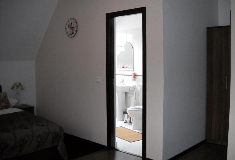 バルコニー付きスタンダードルーム, Casa Altfel