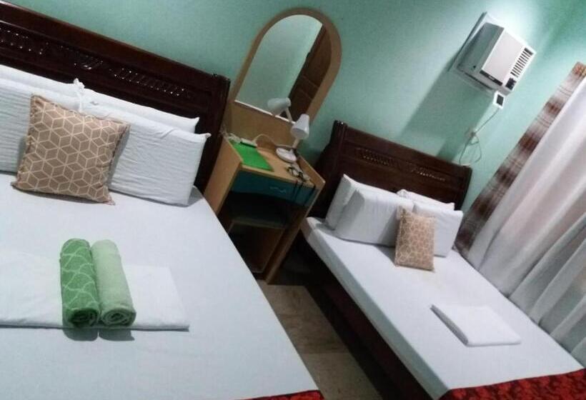 Четырехместный Номер Стандарт, Sascha S Resort Oslob