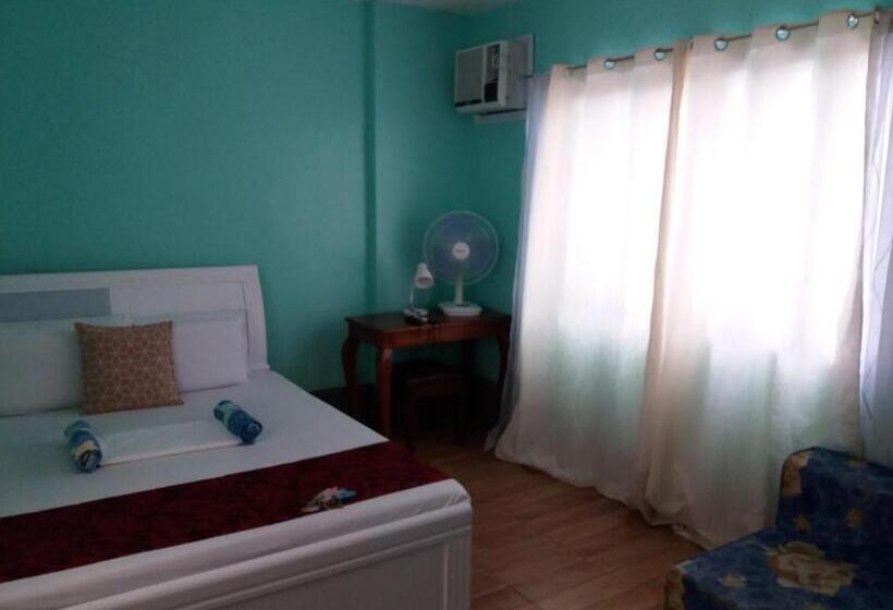 اتاق لوکس با چشمانداز دریا, Sascha S Resort Oslob