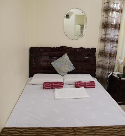 اتاق لوکس, Sascha S Resort Oslob