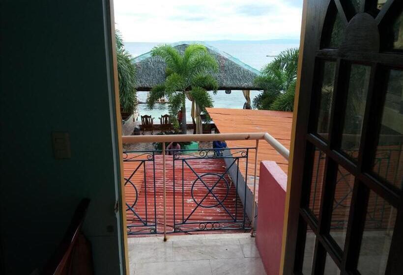 Четырехместный Номер Стандарт, Sascha S Resort Oslob