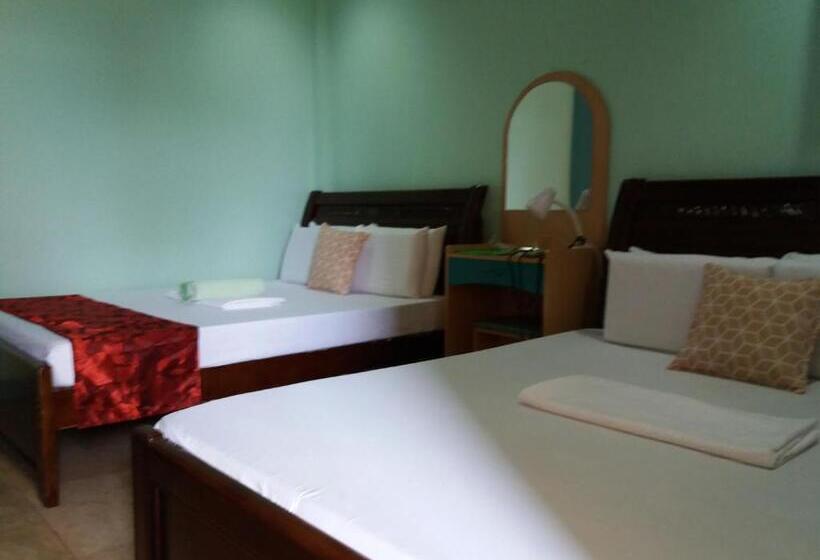 اتاق استاندارد چهار تخته, Sascha S Resort Oslob