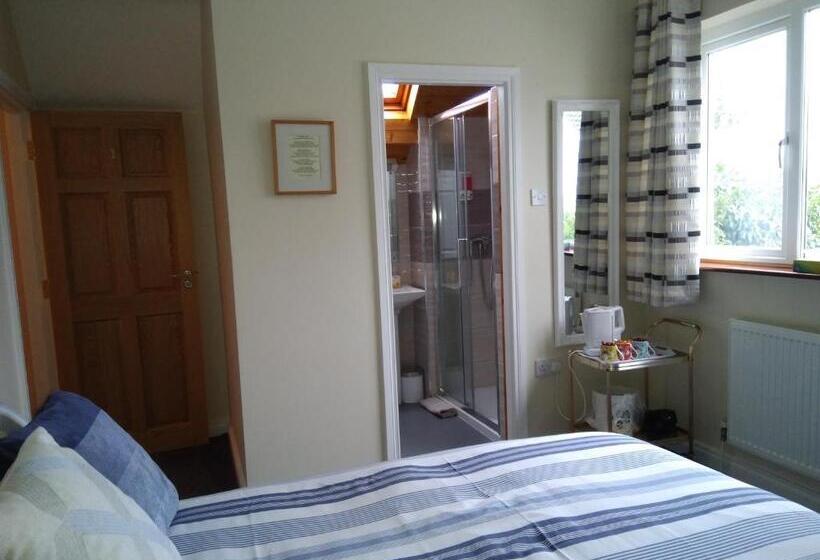 Семейный Номер, Twin Oaks Bed & Breakfast