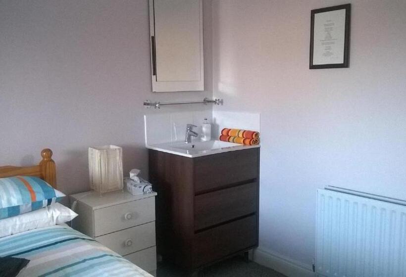 Номер Стандарт, Twin Oaks Bed & Breakfast