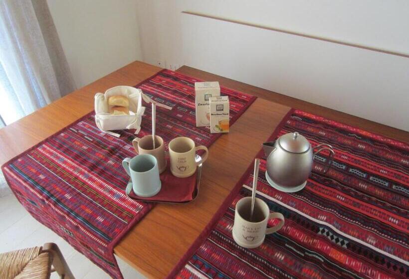 1ベッドルームアパートメント, Aganis