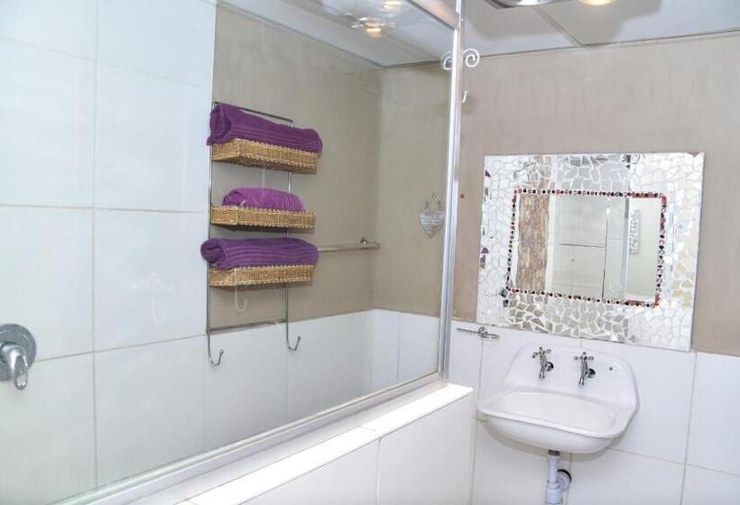 Номер Стандарт Трехместный, Anker Guesthouse