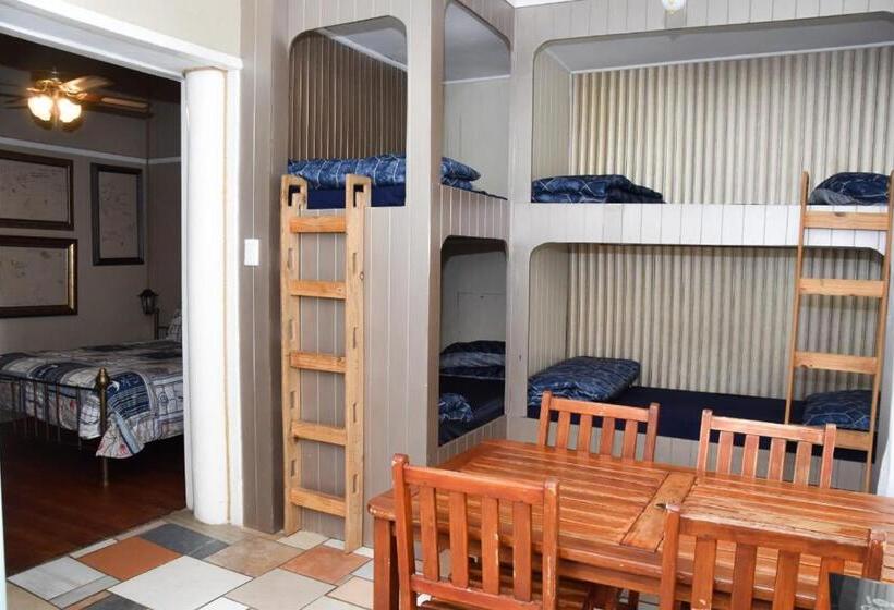 غرفة قياسية ثلاثية, Anker Guesthouse