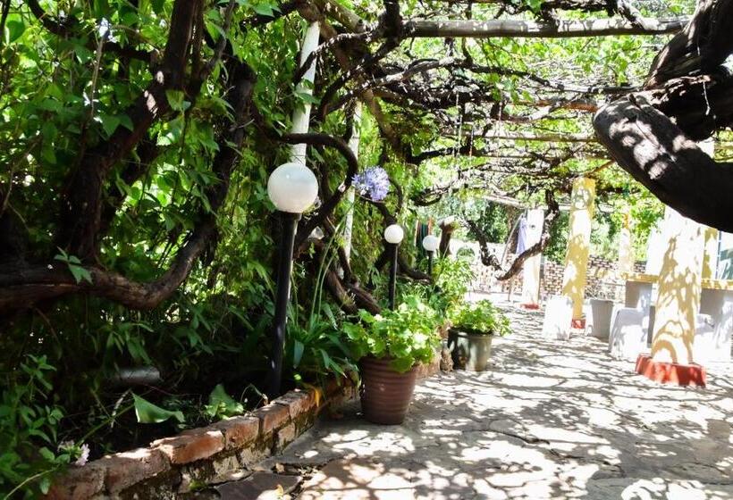 غرفة قياسية ثلاثية, Anker Guesthouse