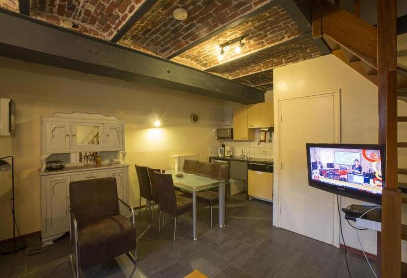 דירת חדר, Apartments Cour D Aix