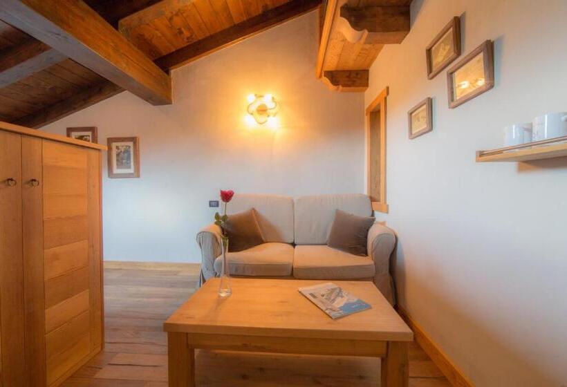 غرفة عائلية مطلّة علي الجبل, Villamour Boutique Hotel & Spa