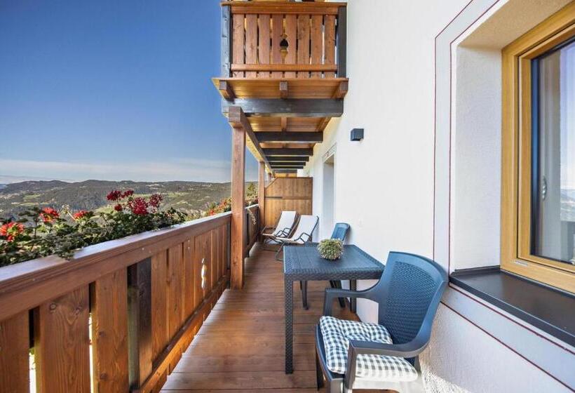 ２ベッドルームアパートメント, Gfliererhof