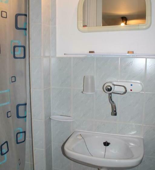 Camera Attico, Dueto