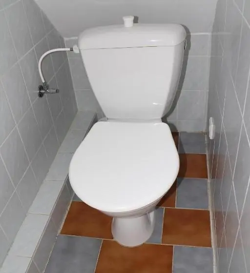 Cameră cu Mansardă, Dueto