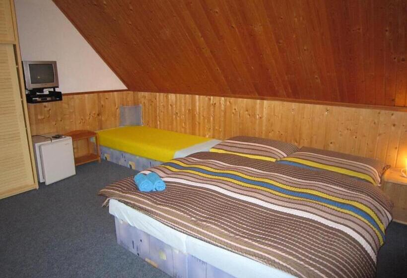 Camera Quadrupla Standard, Dueto