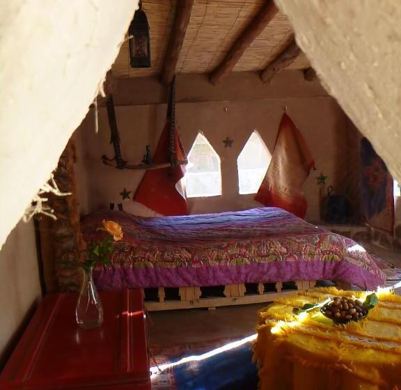 اتاق استاندارد با تراس, Le Chant Des Palmiers