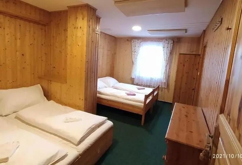 スタンダード４人部屋, Penzion U Rybníka