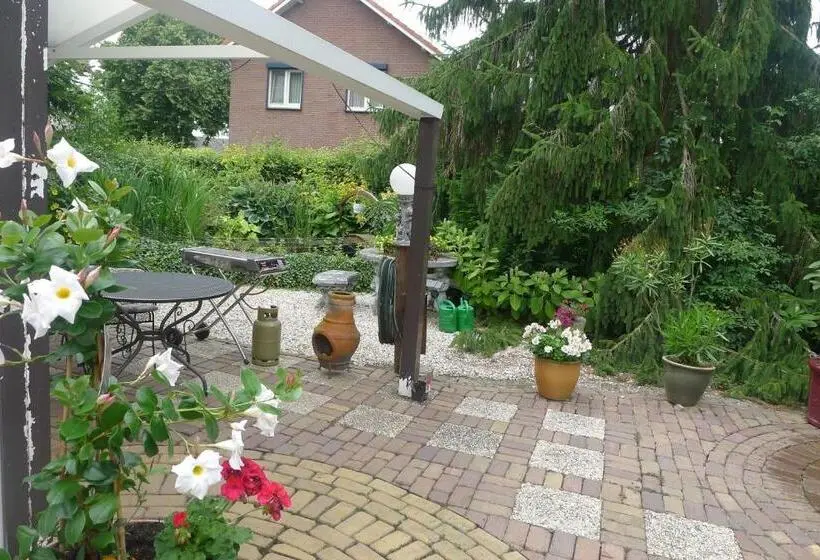 スタンダードルーム, B&b De Kleine Wijngaard