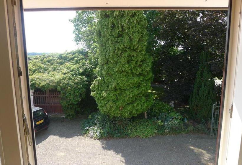 اتاق استاندارد, B&b De Kleine Wijngaard