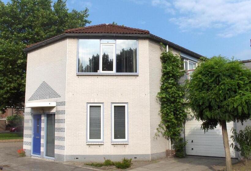 غرفة قياسية فردية, B&b Zevenkamp