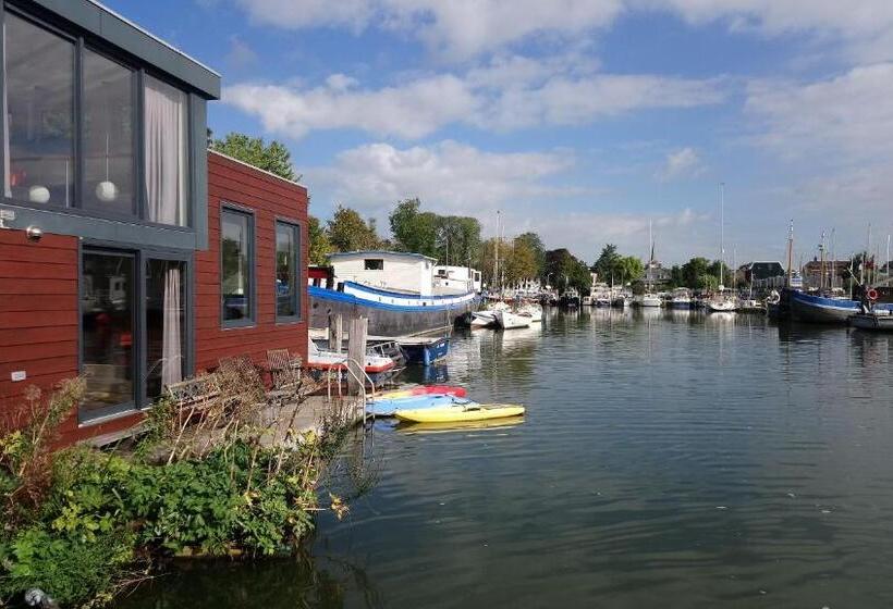 침실 2개 아파트, Houseboat Vliegenbos