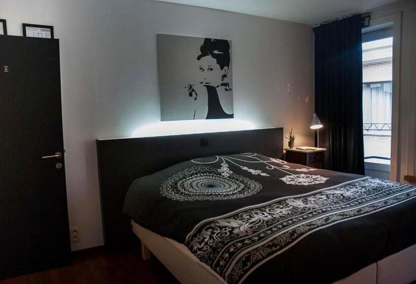 اتاق راحتی, Logies Zen Aan Zee